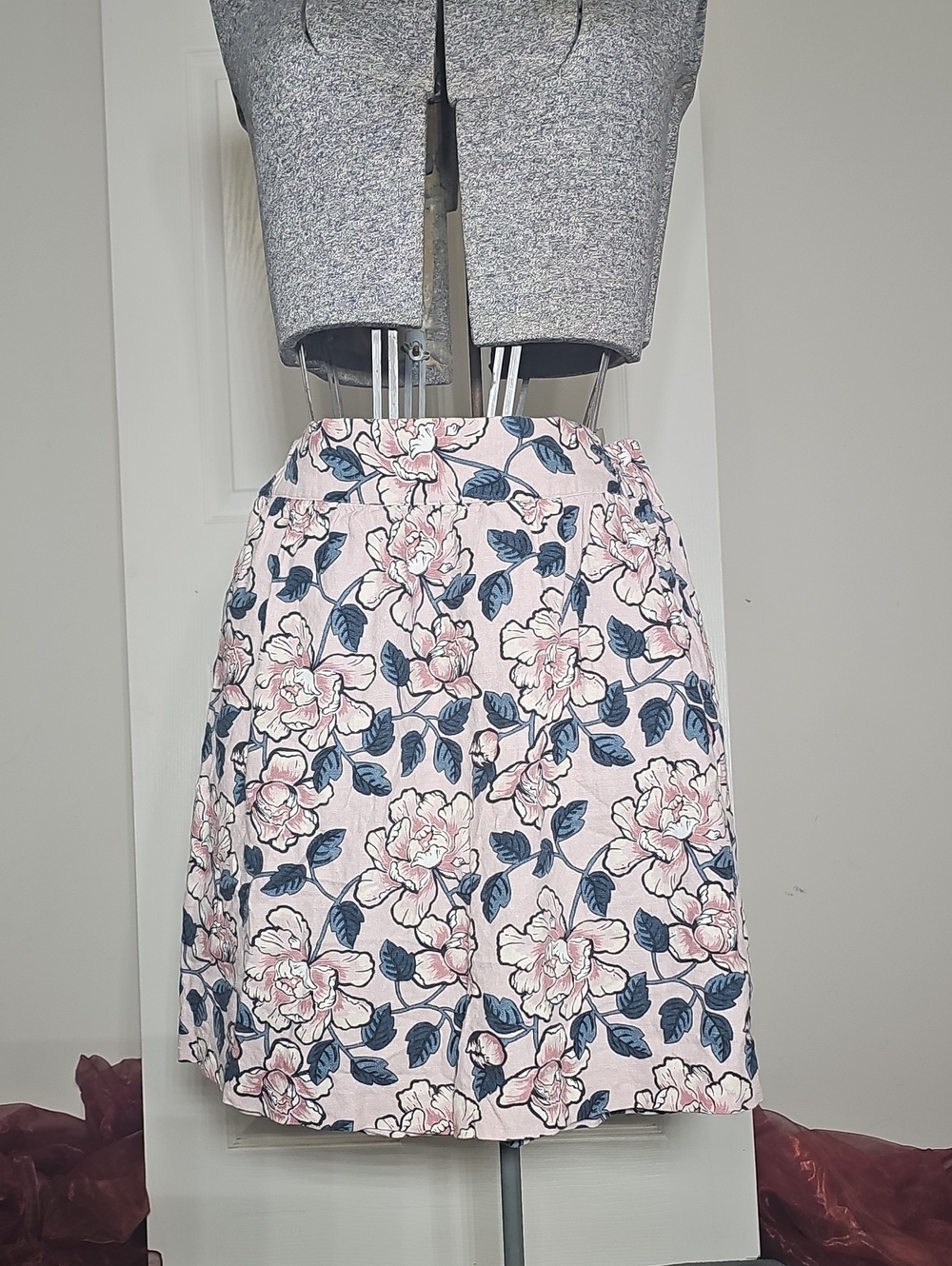 LOFT Floral Linen Blend Pull On Mini Skirt Pink Blue Size M